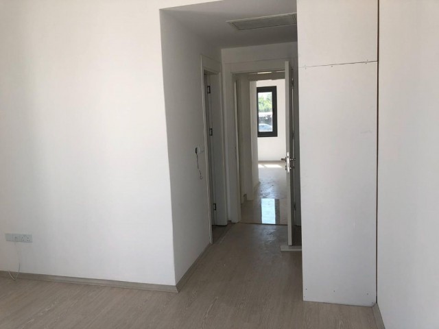 Penthouse Kaufen in Zeytinlik, Kyrenia