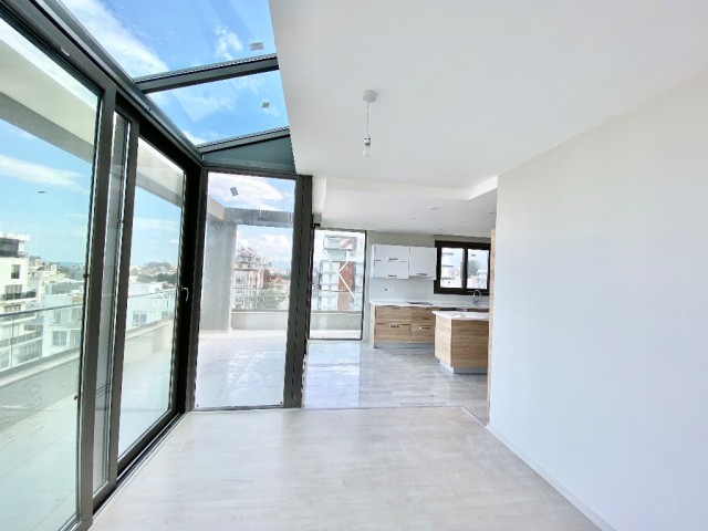 Flat For Sale in Girne Merkez, Kyrenia