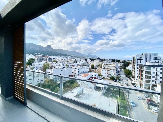 Girne Merkez’de 2+1 Satılık Penthouse | 220 m2 | Deniz Manzarası