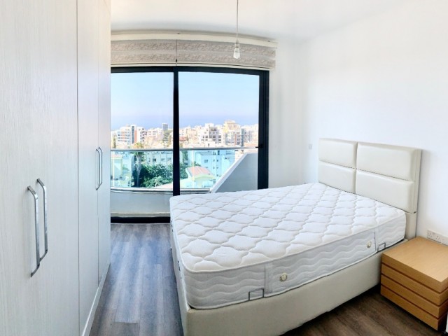 Girne Merkez’de 2+1 Satılık Penthouse | Modern | Geniş Teras