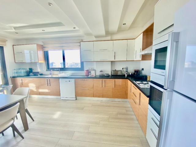 Flat For Sale in Girne Merkez, Kyrenia