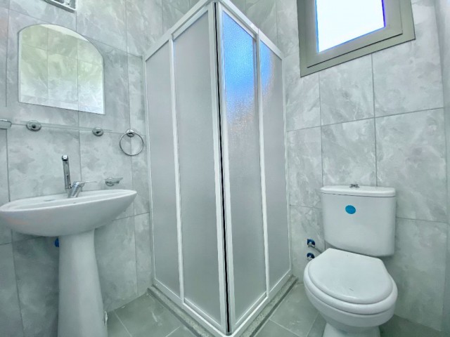 Flat To Rent in Karaoğlanoğlu, Kyrenia