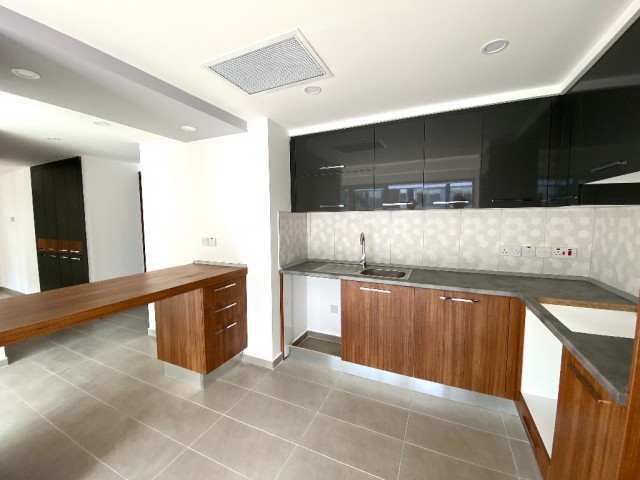 Flat For Sale in Alsancak, Kyrenia