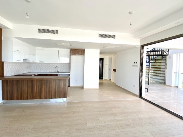 Flat For Sale in Alsancak, Kyrenia