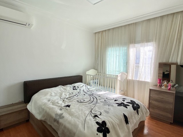 Flat For Sale in Girne Merkez, Kyrenia