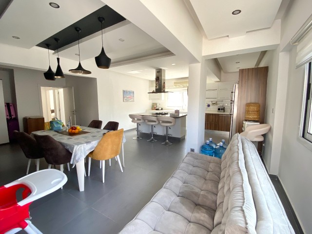 Flat For Sale in Girne Merkez, Kyrenia