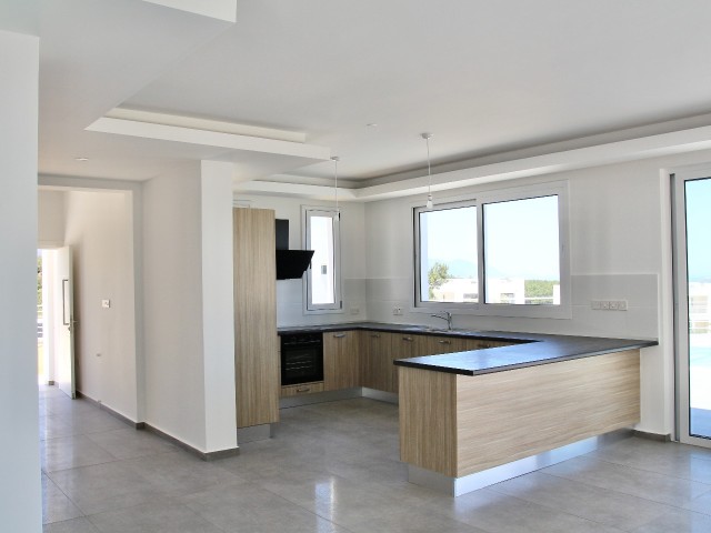 Kyrenia Esentepe | 5+1 New Villa for Sale | Panoramic Sea and Mountain Manazarali | With Private Pool | Large Garden ** 