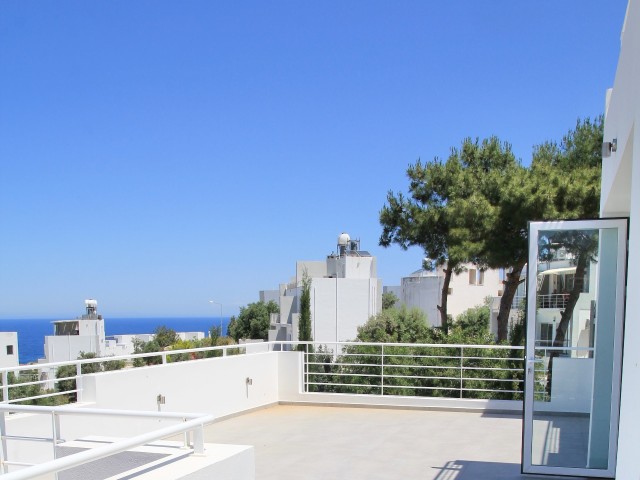 Kyrenia Esentepe | 5+1 New Villa for Sale | Panoramic Sea and Mountain Manazarali | With Private Pool | Large Garden ** 