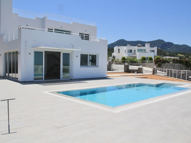 Kyrenia Esentepe | 5+1 New Villa for Sale | Panoramic Sea and Mountain Manazarali | With Private Pool | Large Garden ** 