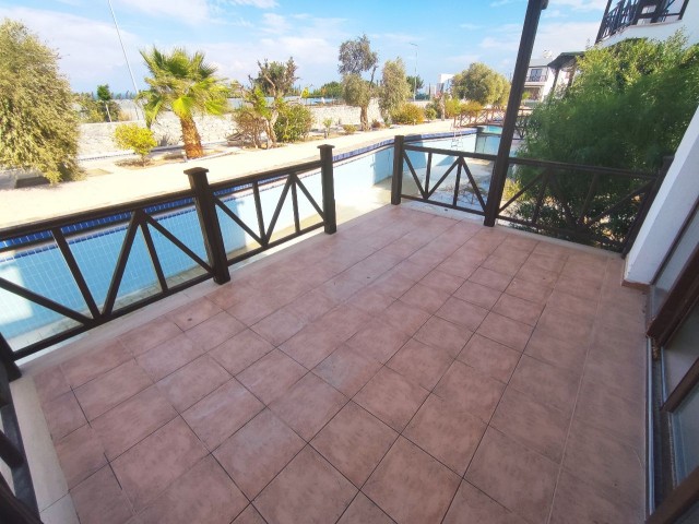 Kyrenia Yesiltepe / 3 + 1 Villa Zu Verkaufen / Meerblick ** 