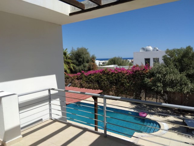 Kyrenia Esentepe / Luxus Möblierte 3 + 1 Villa Zum Verkauf / Privater Pool / Garten / Berg-Und Meerblick ** 