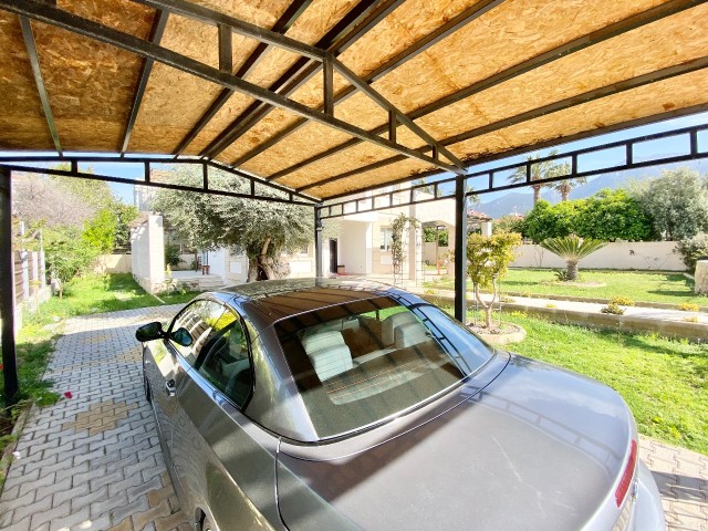 Girne Karakum| Villa For Sale |Opportunity Price| Suitable for Commercial Use| Large Garden And Water Well ** 