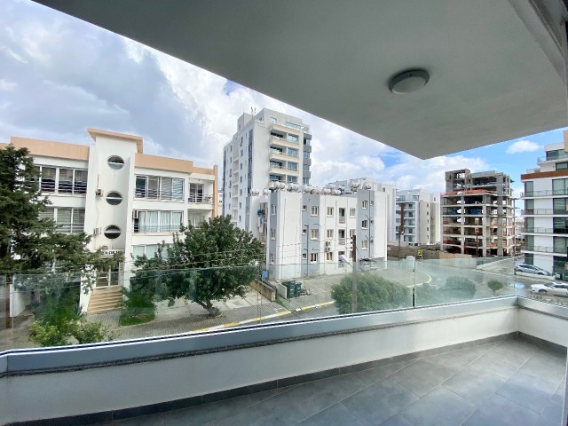 Kyrenia Kashgar / 115m2 zu verkaufen 2 + 1 / großes Wohnzimmer / Geräumige Küche / großer Balkon / hohe Mietrendite ** 