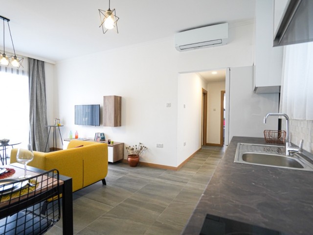 Kyrenia, Ozanköy / in gepflegtem Gelände / 70 m2 Wohnung mit eigener Dachterrasse / Pool ** 