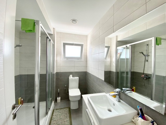 Kyrenia, Kashgar / Angebotspreis / 115m2 / sehr großer Balkon **  ** 