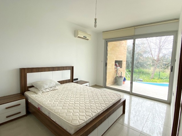 Kyrenia, Dogankoy | 3 + 1 Apartment For Sale | Furniture And White Goods ** 