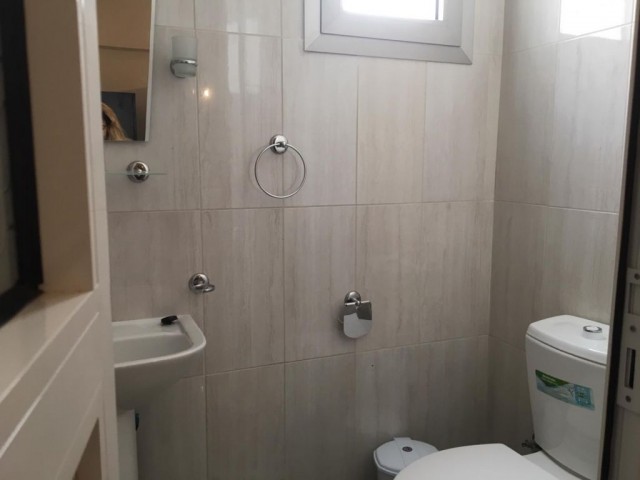 GAZİMAĞUSA MERKEZDE KİRALIK 2+1 DAİRE