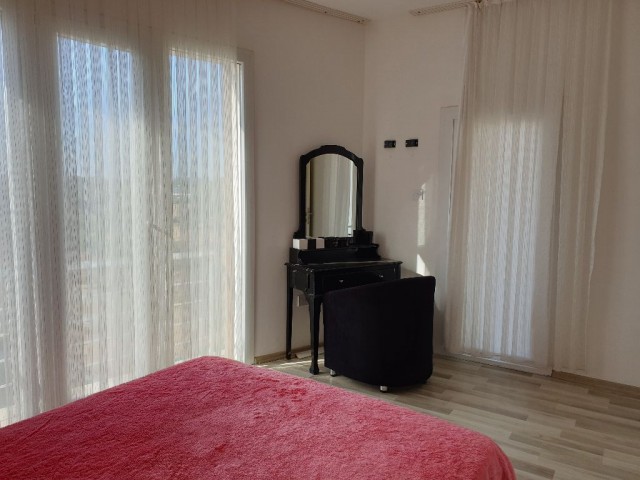 3+1 lux flat for rent in Seahouse Gulseren