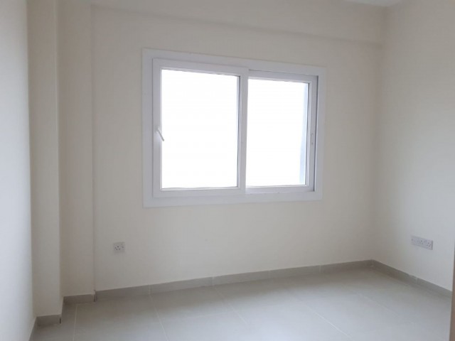 1+1 flat for sale very close to EMU