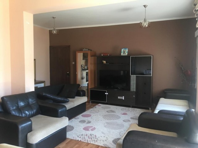 GAZİMAĞUSA DA SATILIK 3+1 DAİRE