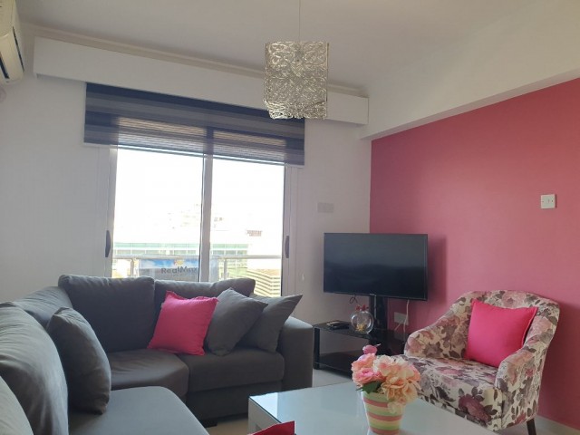 kiralık 2+1   eşyalı daire  salamis yolunda