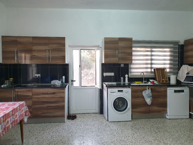 3+1 detached one-storey garden house for sale in famagusta çayrovada ** 