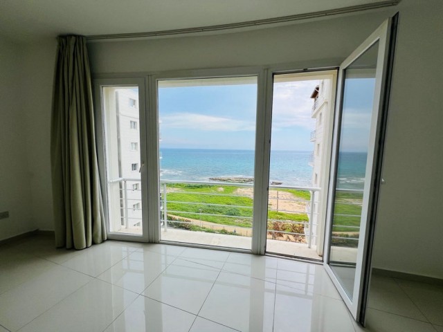 3+1 Flat for Rent with Sea View in Gülseren, Famagusta