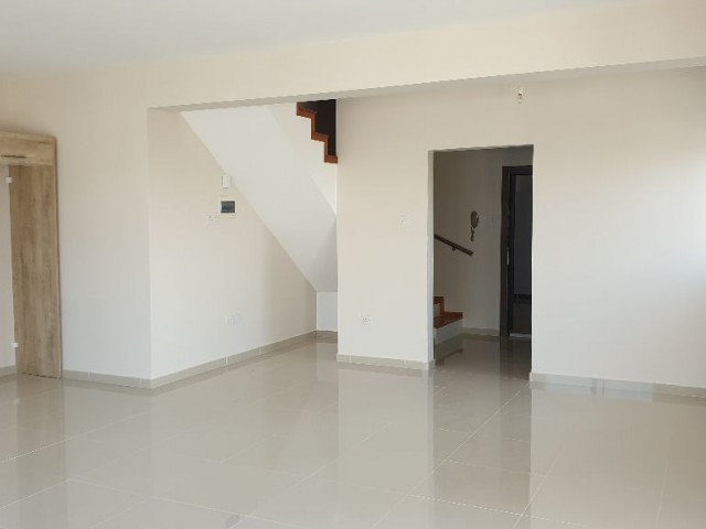 satılık 3+1 sıfır dubleks penthouse yeniboğaziçinde