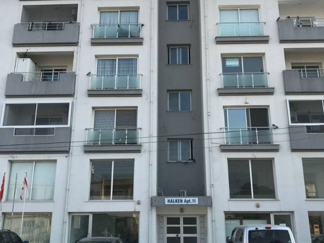 3 + 1 APARTMENT IN A CLEAN CONDITION WITH A SIZE OF 130 m2 IN THE Jul GARDENS AREA ** 