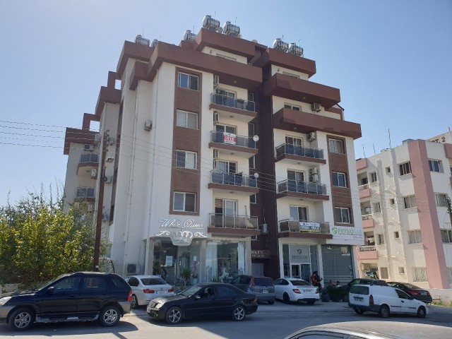 Zu verkaufen 2+1 ,75 m2 möblierte Wohnung in Famagusta Kaliland ** 