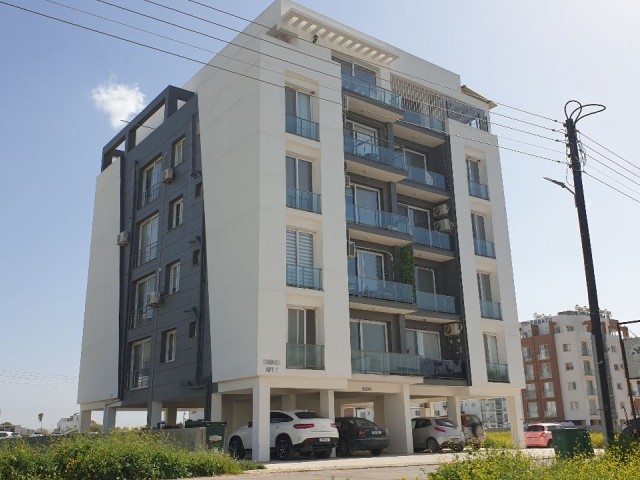 2 + 1,75 m2 apartment for sale in Famagusta Canakkale ** 