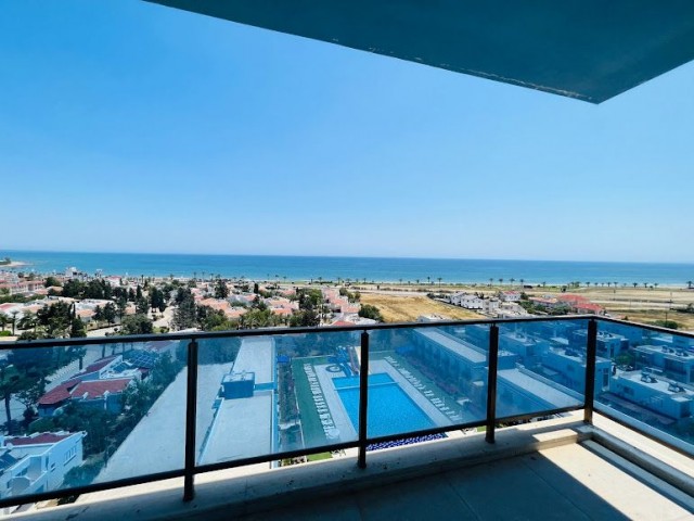 Studio Apartment with Sea View for Sale, Long Beach ** 