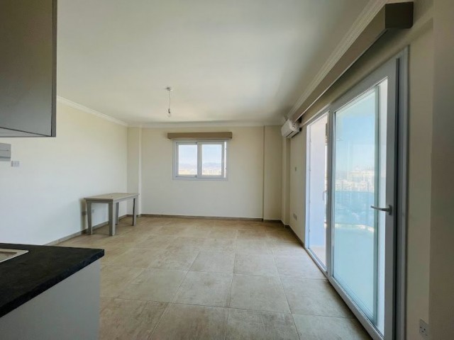 Studio Apartment with Sea View for Sale, Long Beach ** 