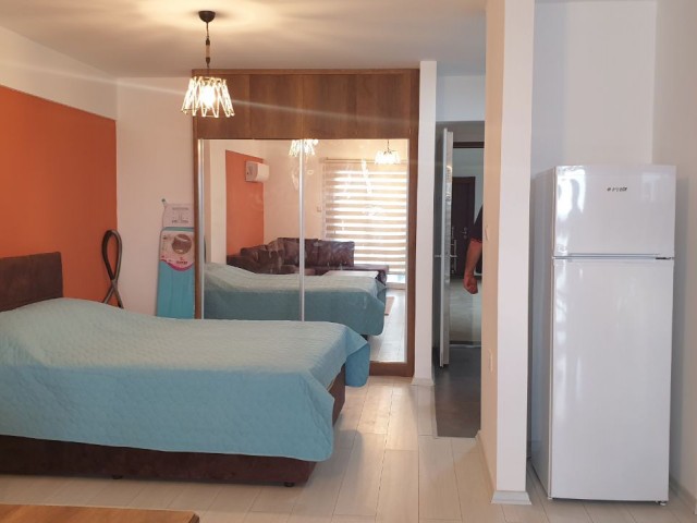 luxury furnished Studio Longbeachte for rent ** 