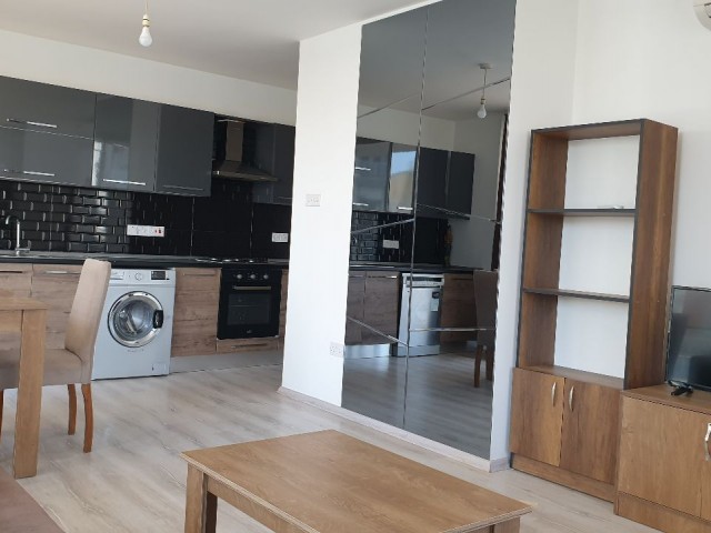 Satılık 2+1 ,90 m²  eşyalı lüks daire Uptwon parkta