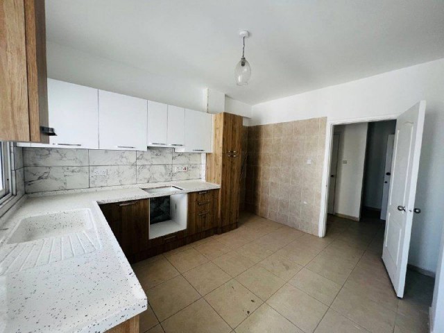 3+1 Apartment for Sale in Famagusta, Center