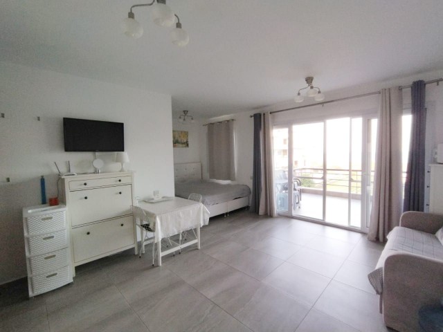 Studio apartment in Thalassa Beach resort 