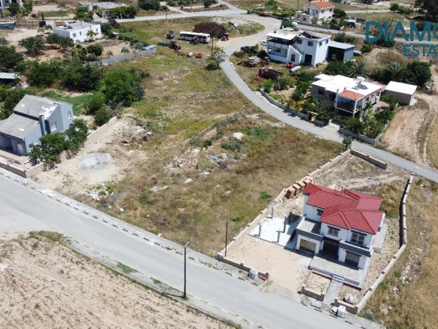 2 Grundstücke zum Verkauf in Iskele, Yedikonuk