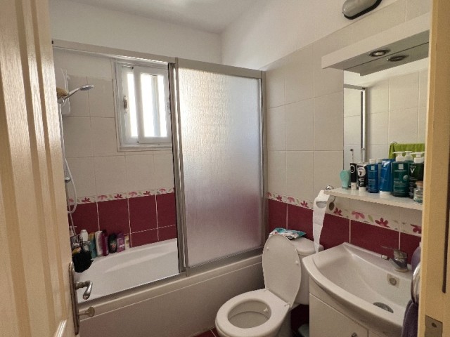 Mağusa çanakkele bölgesinde noyanlar apartmanında satılık 2+1 ful eşyalı daire