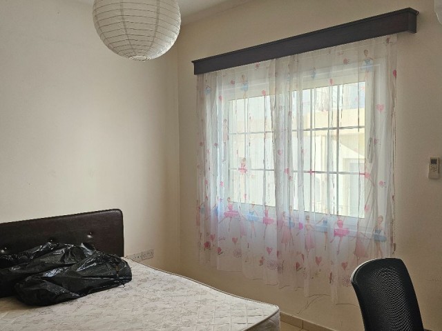 kiralık 2+1 eşyalı daire Mağusa Gülserende