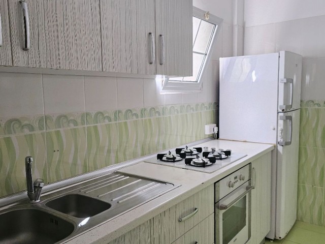 kiralık 2+1 eşyalı daire Mağusa Gülserende