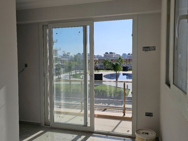 Satılık 2+1 ikiz villa Royal sun Ellıt Longbeachte