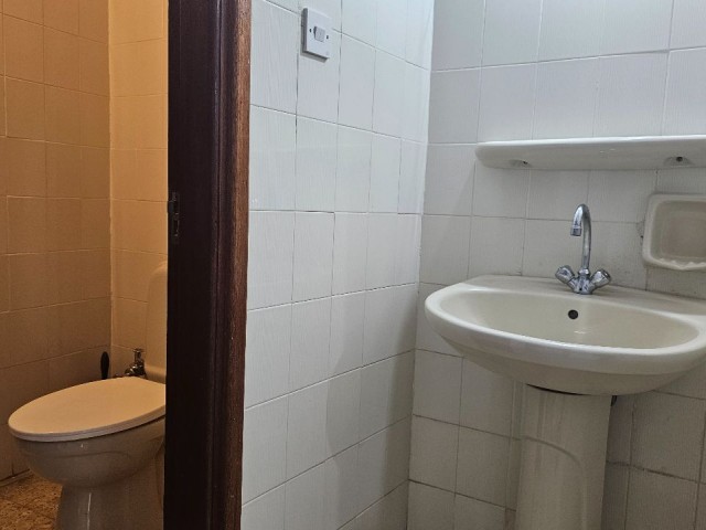 Kiralık 3+1 eşyalı daire Mağusa Gülserende