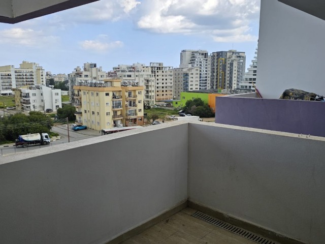 2+1 Wohnung zu vermieten im Famagusta Alasya Park