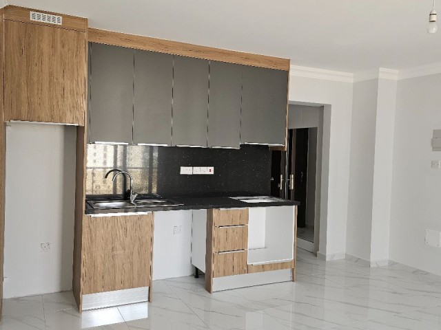 Satılık 1+0 sifir daire Longbeachte deniz manzaralı