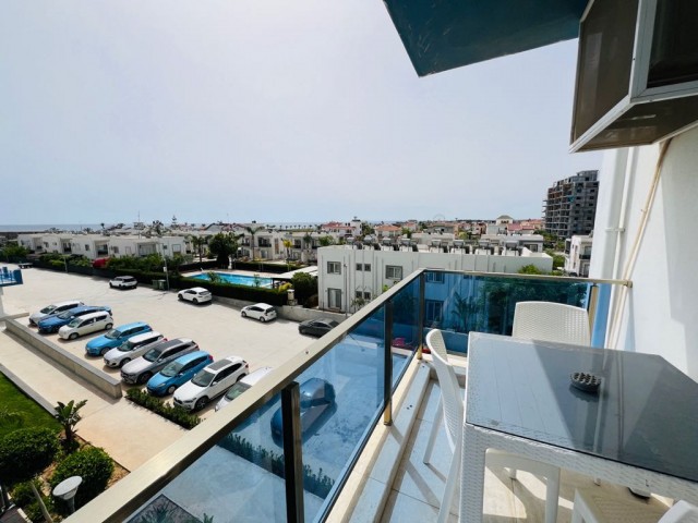 1+1 Flat for Sale in Long Beach, İskele