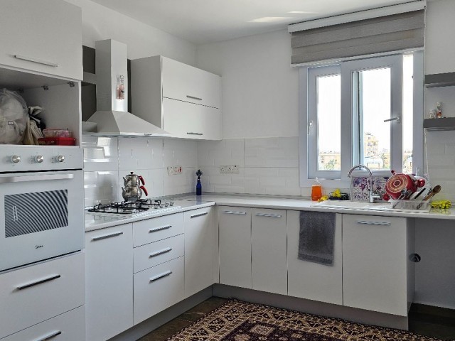 3+1 furnished flat for sale in Çanakkale