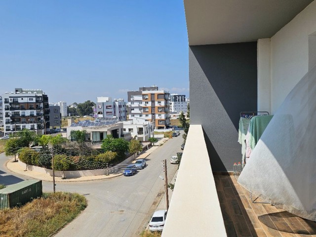 3+1 furnished flat for sale in Çanakkale