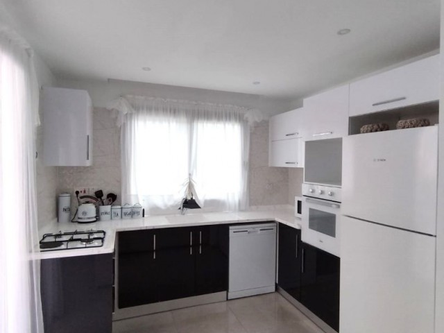 Two bedroom apartment in Alsancak for sale