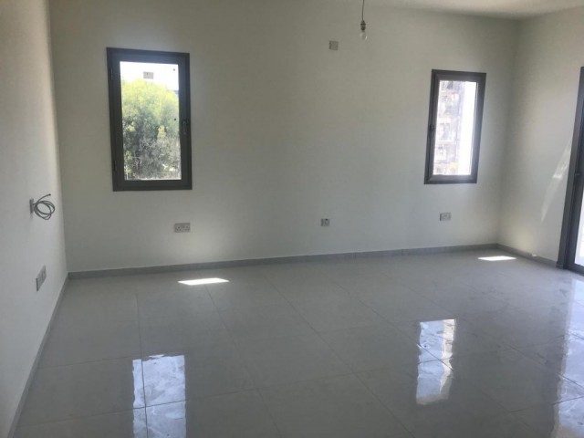 Flat For Sale in Yenişehir, Nicosia